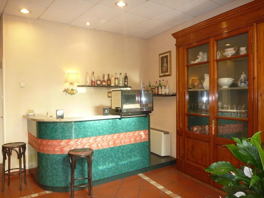 Hotel Miramare Imperia Bagian luar foto